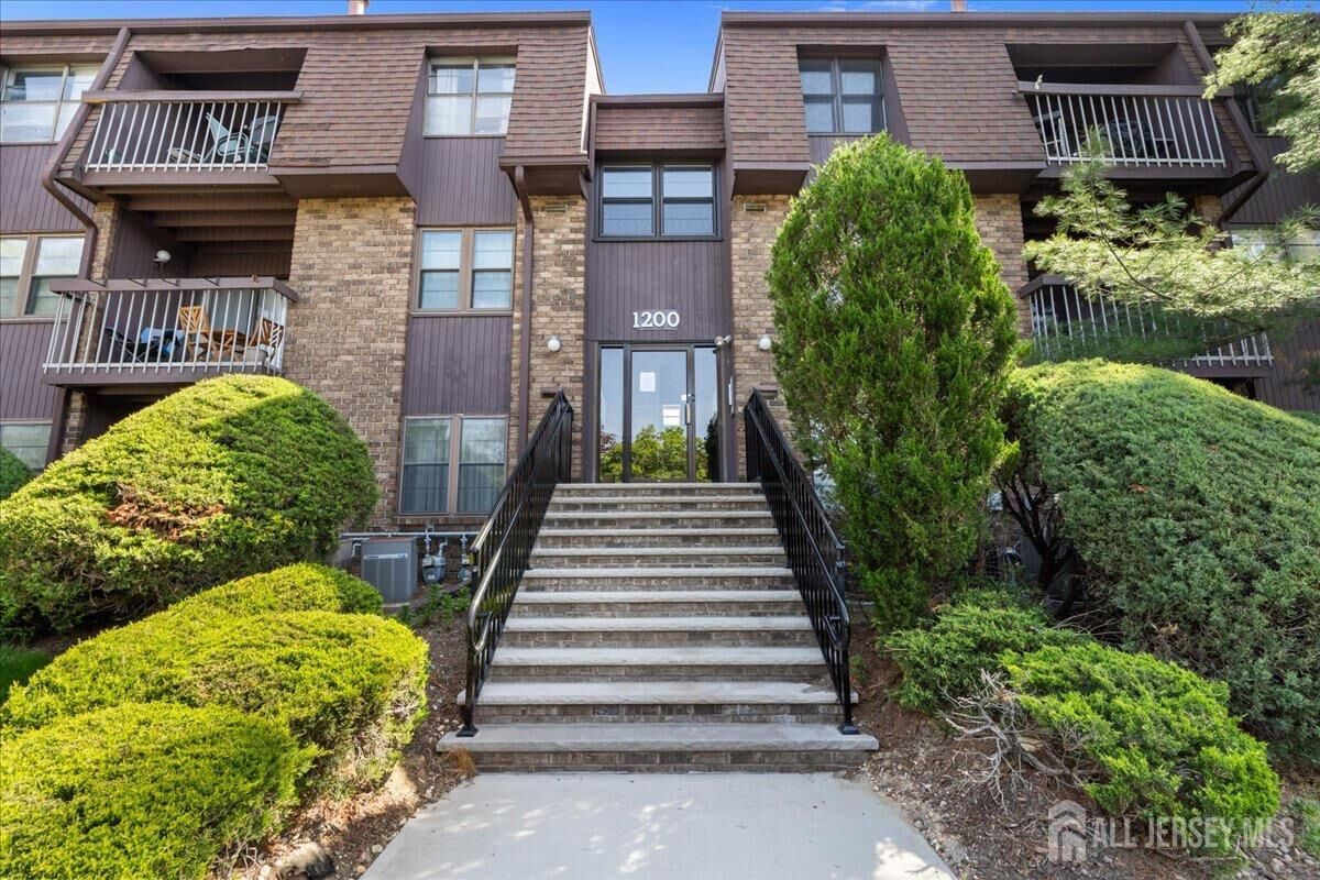 Property Photo:  1213 Country Mill Drive  NJ 08512 