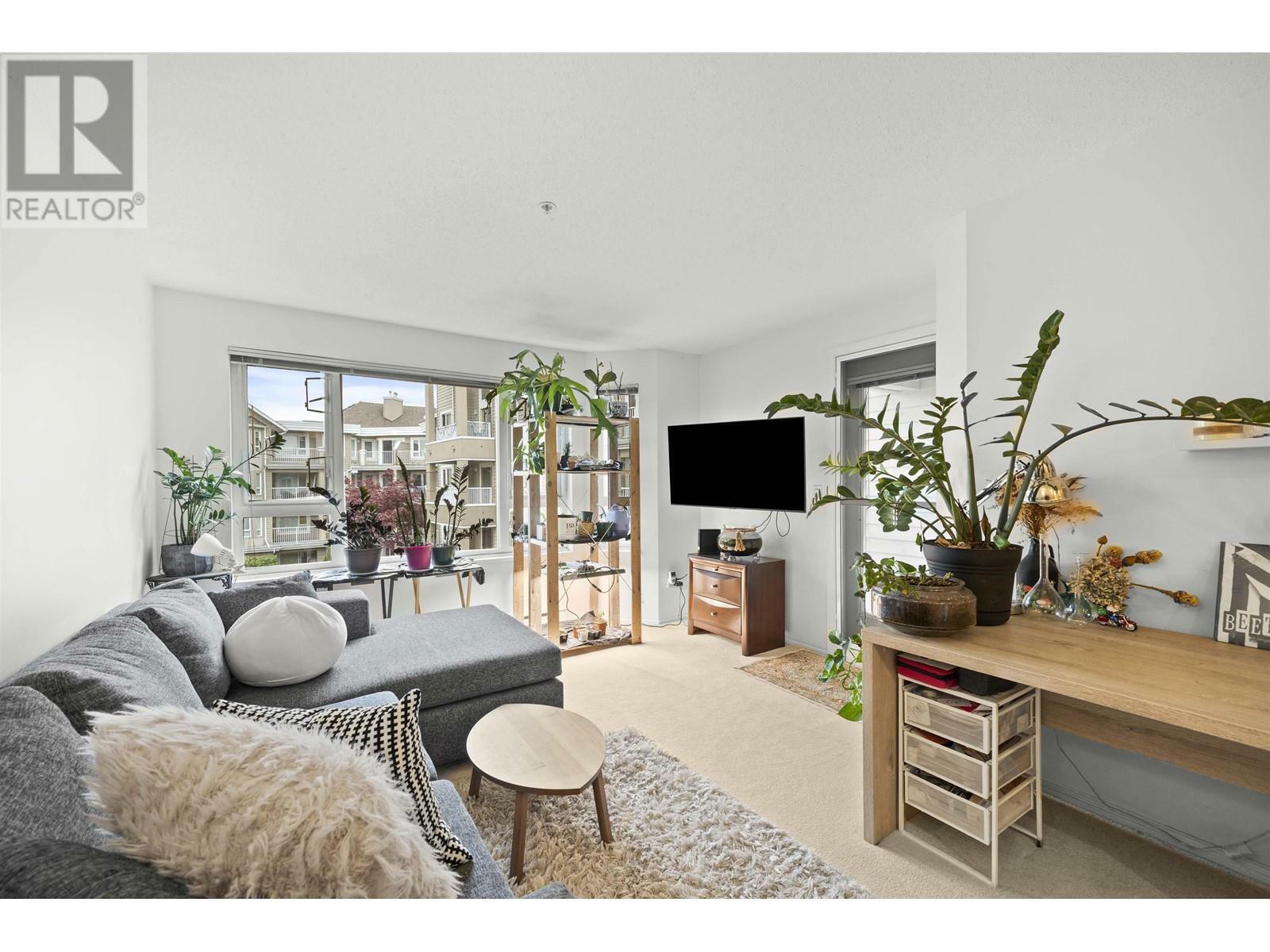 Property Photo: 5888 Dover Crescent 347 BC V7C 5R9
