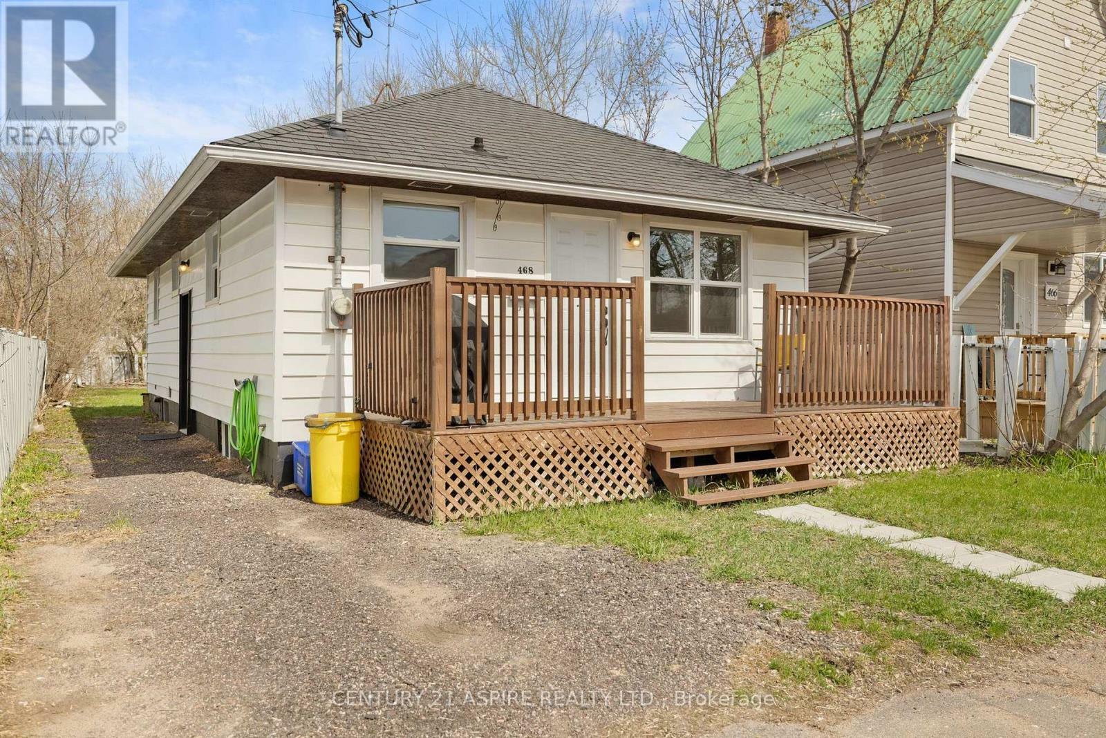 Property Photo: 468 Norman Street ON K8A 4A5