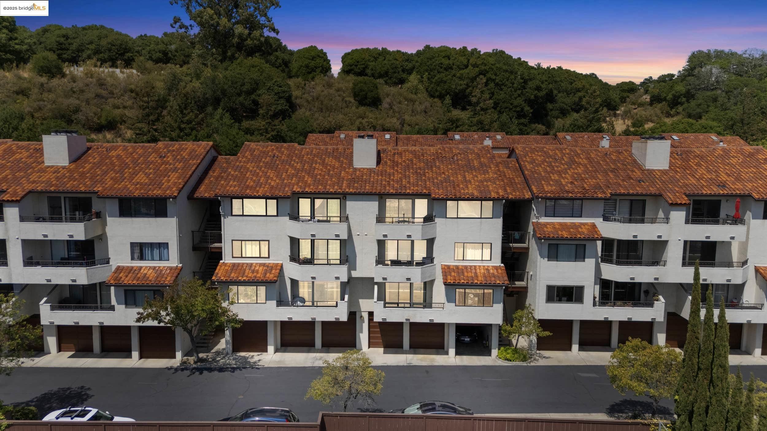 22012 Sevilla Rd 102  Hayward CA 94541 photo