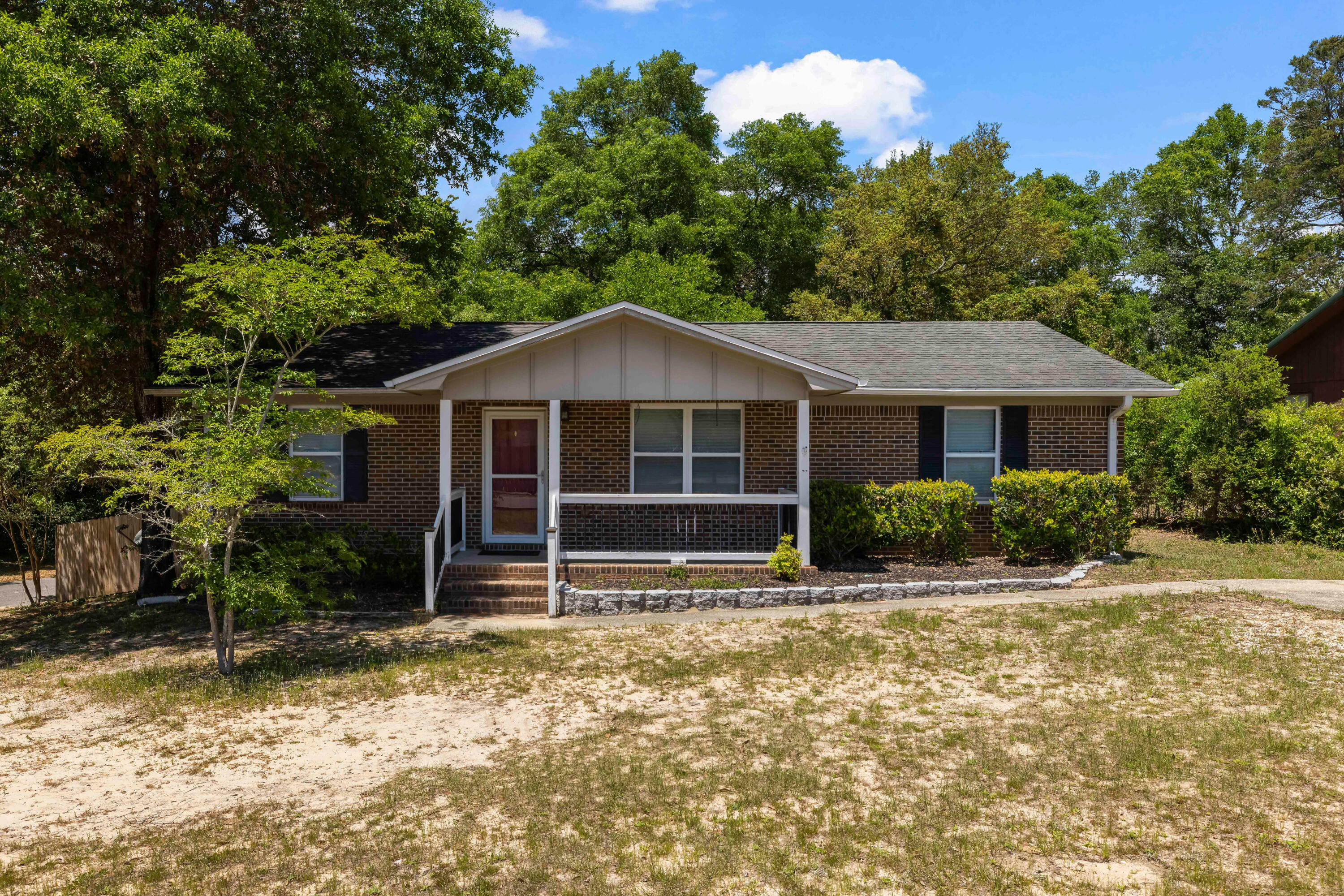 412 Detroit Avenue  Valparaiso FL 32580 photo