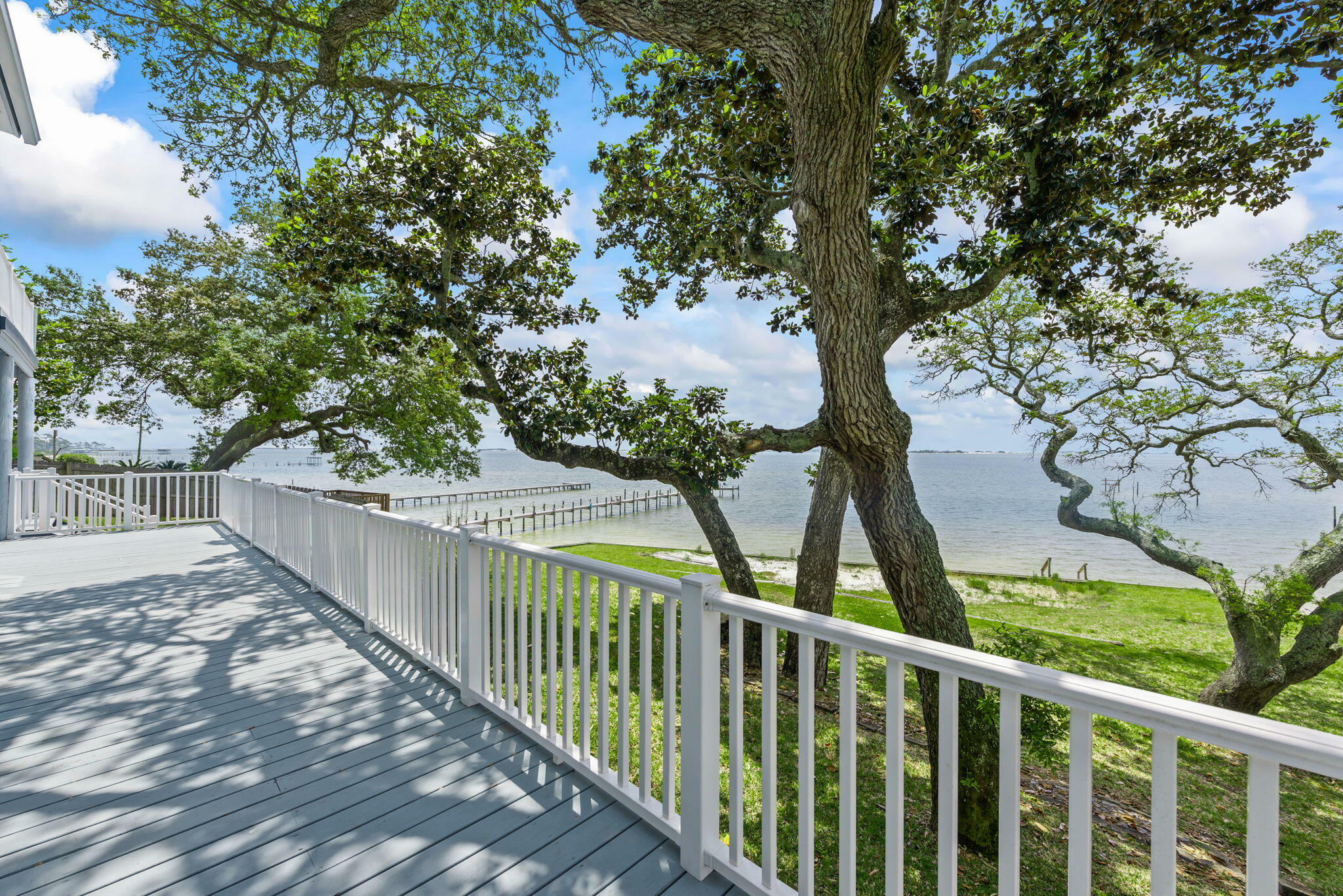 Property Photo: 2062 Blue View Court FL 32566