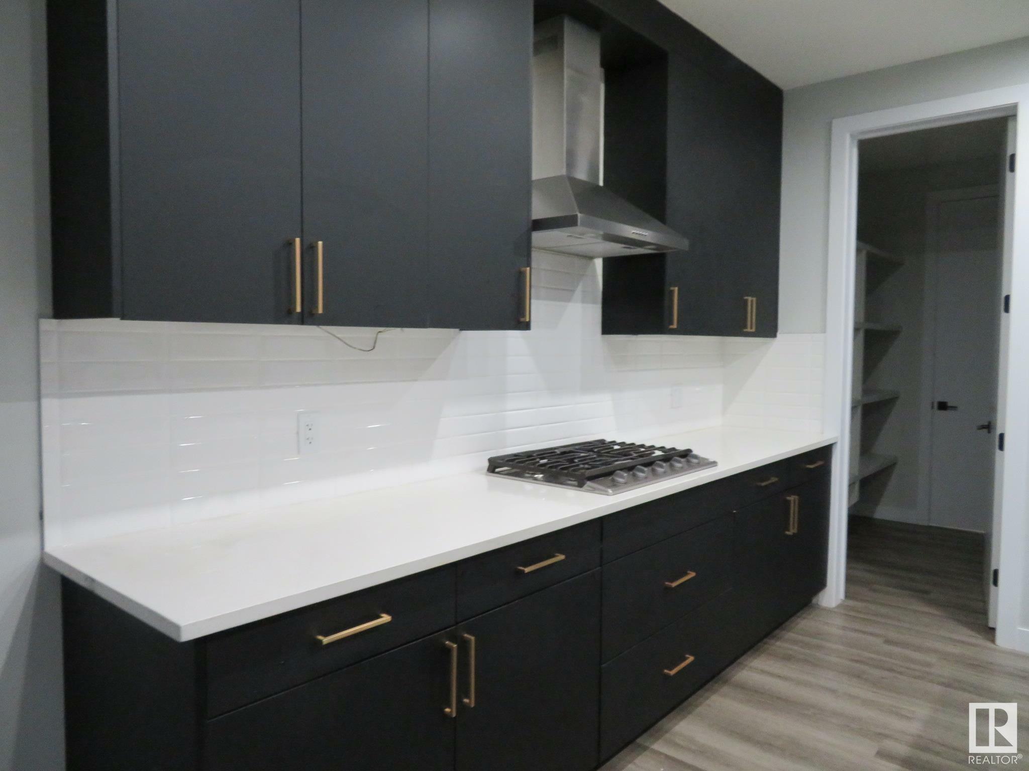 Property Photo: 5386 Kimball Place SW AB T6W 5E5