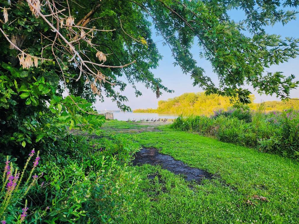 Property Photo: 1208 Kelvin Road IA 50588