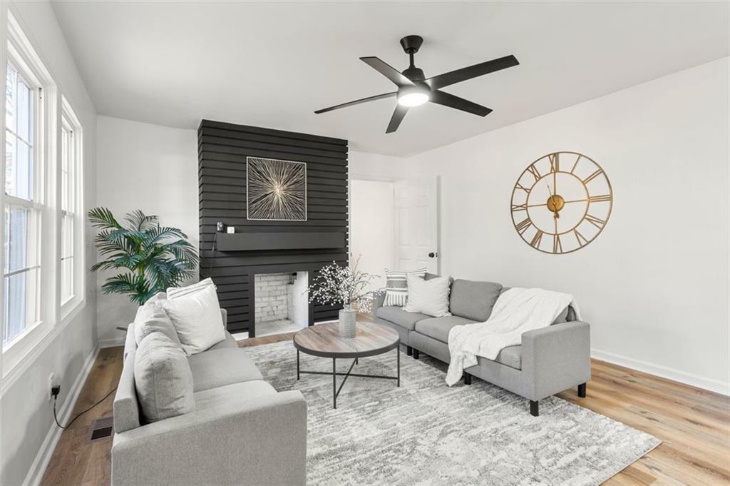 Property Photo: 1349 Lockhaven Circle SW GA 30311