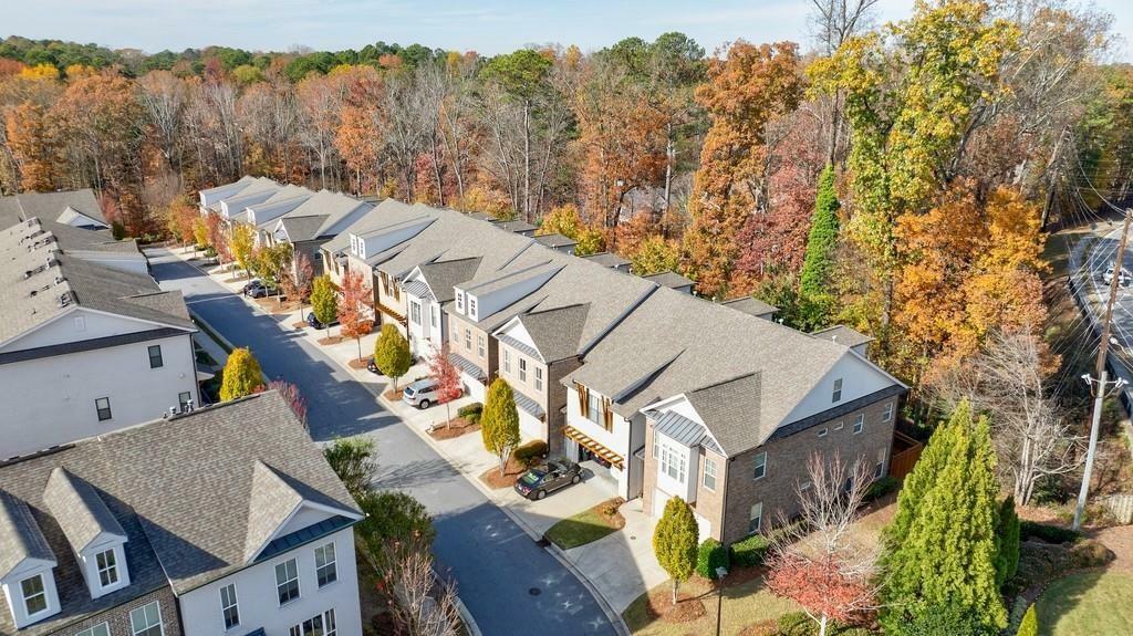 Property Photo: 5260 Cresslyn Ridge GA 30005
