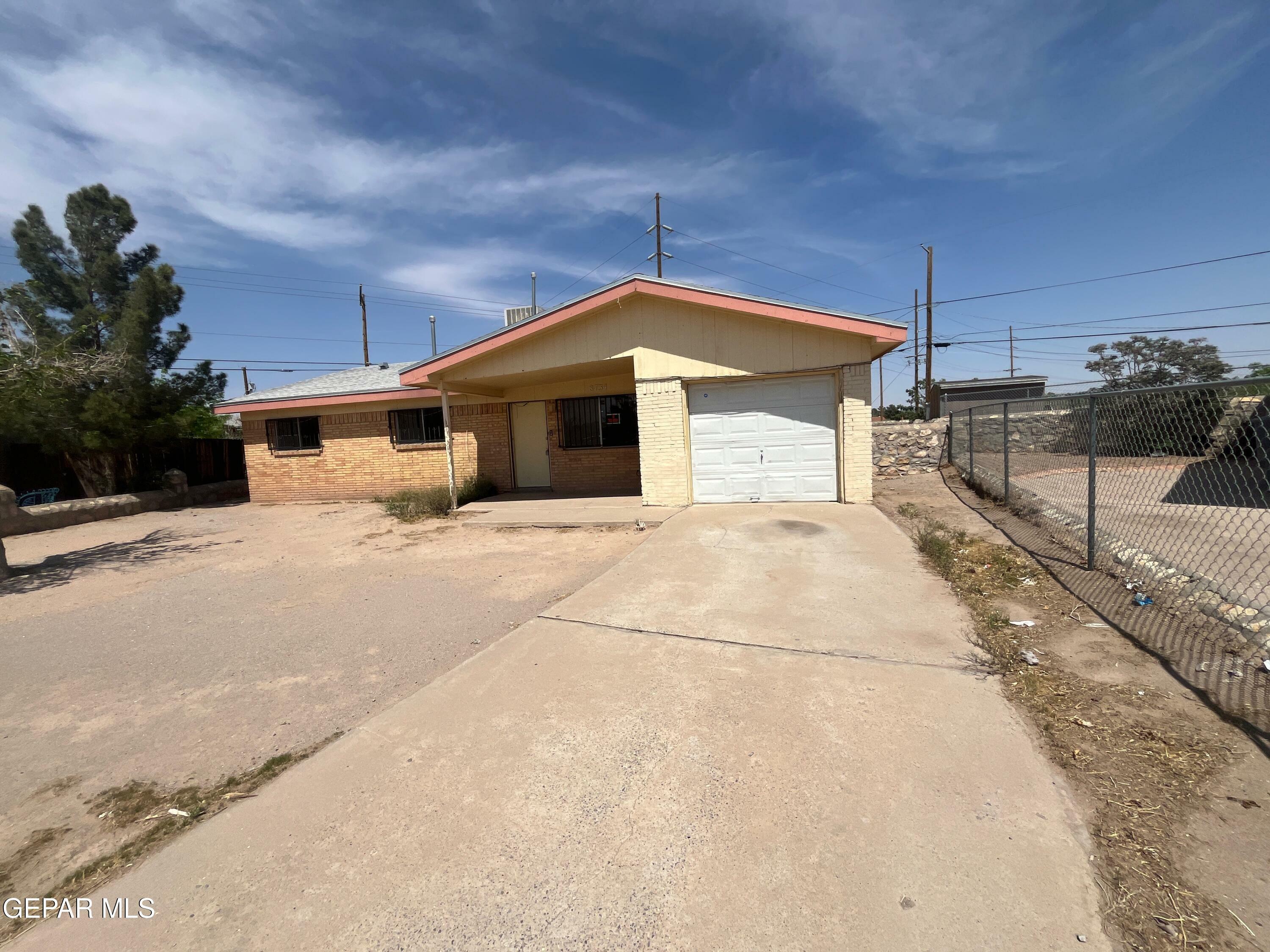 Property Photo: 8734 Iglesia Circle TX 79907