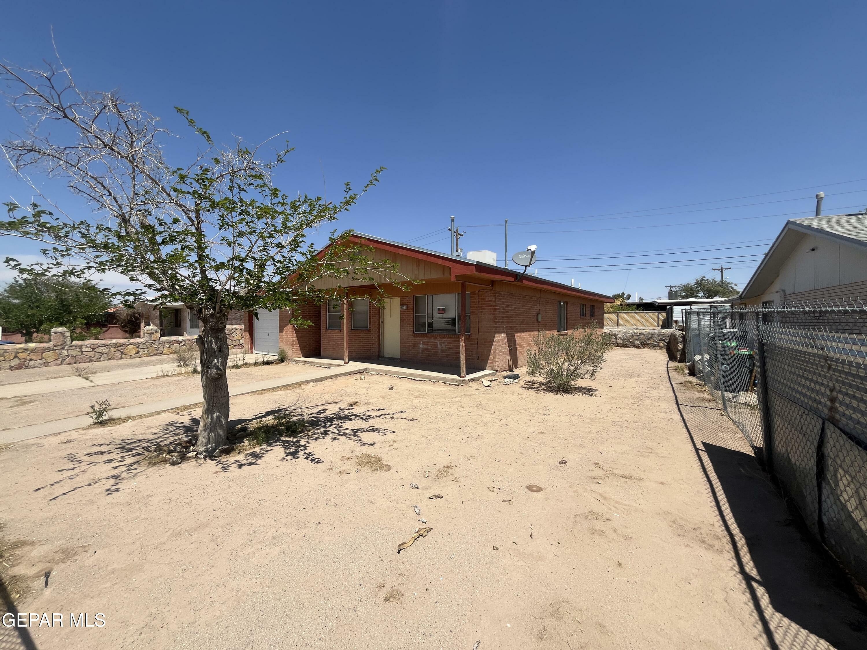 Property Photo: 9133 Enfield Way TX 79907