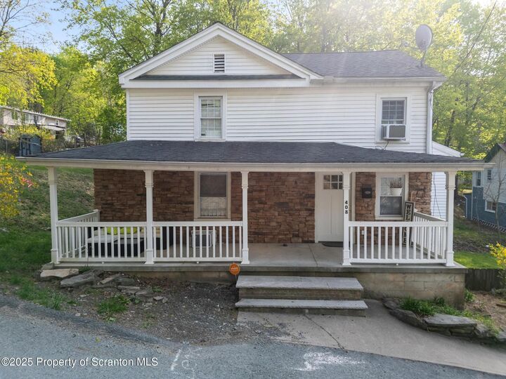 Property Photo: 408 Chestnut Avenue PA 18428