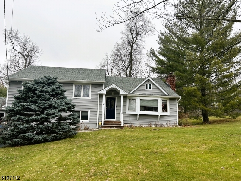 Property Photo: 5 Timber Hill Dr NJ 07039