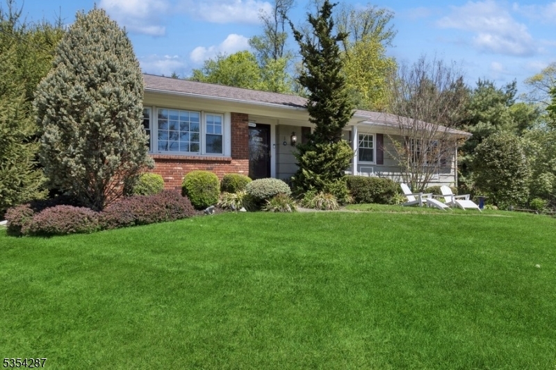Property Photo: 310 Springfield Ave NJ 07090