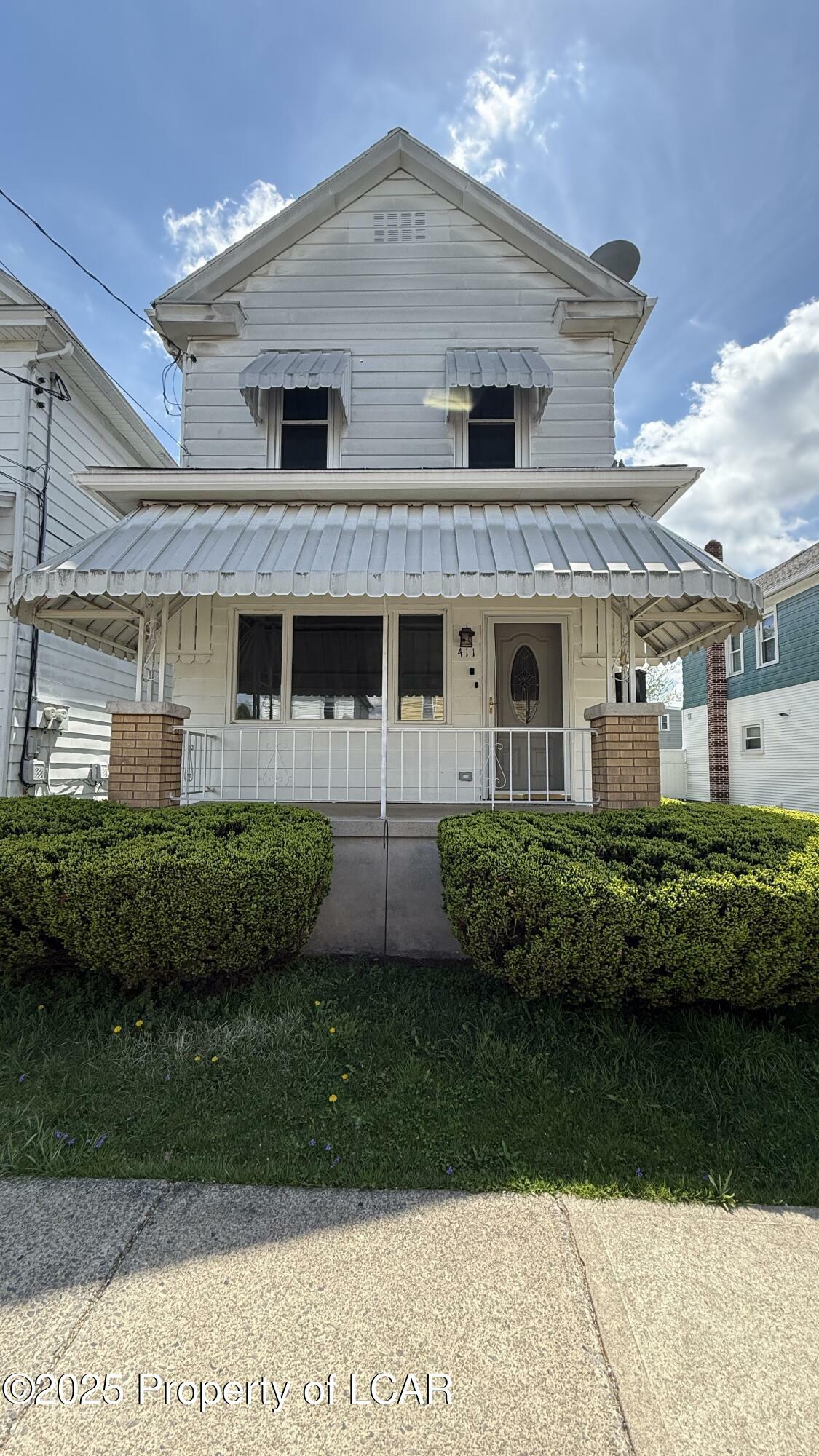 Property Photo: 411 Ridge Street PA 18634