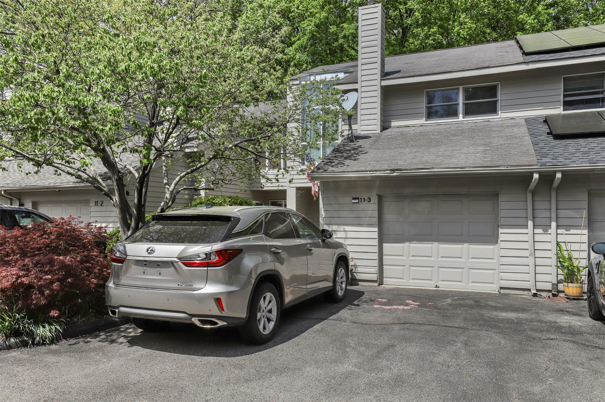 Property Photo: 11 Brooke Club Drive 3 NY 10562
