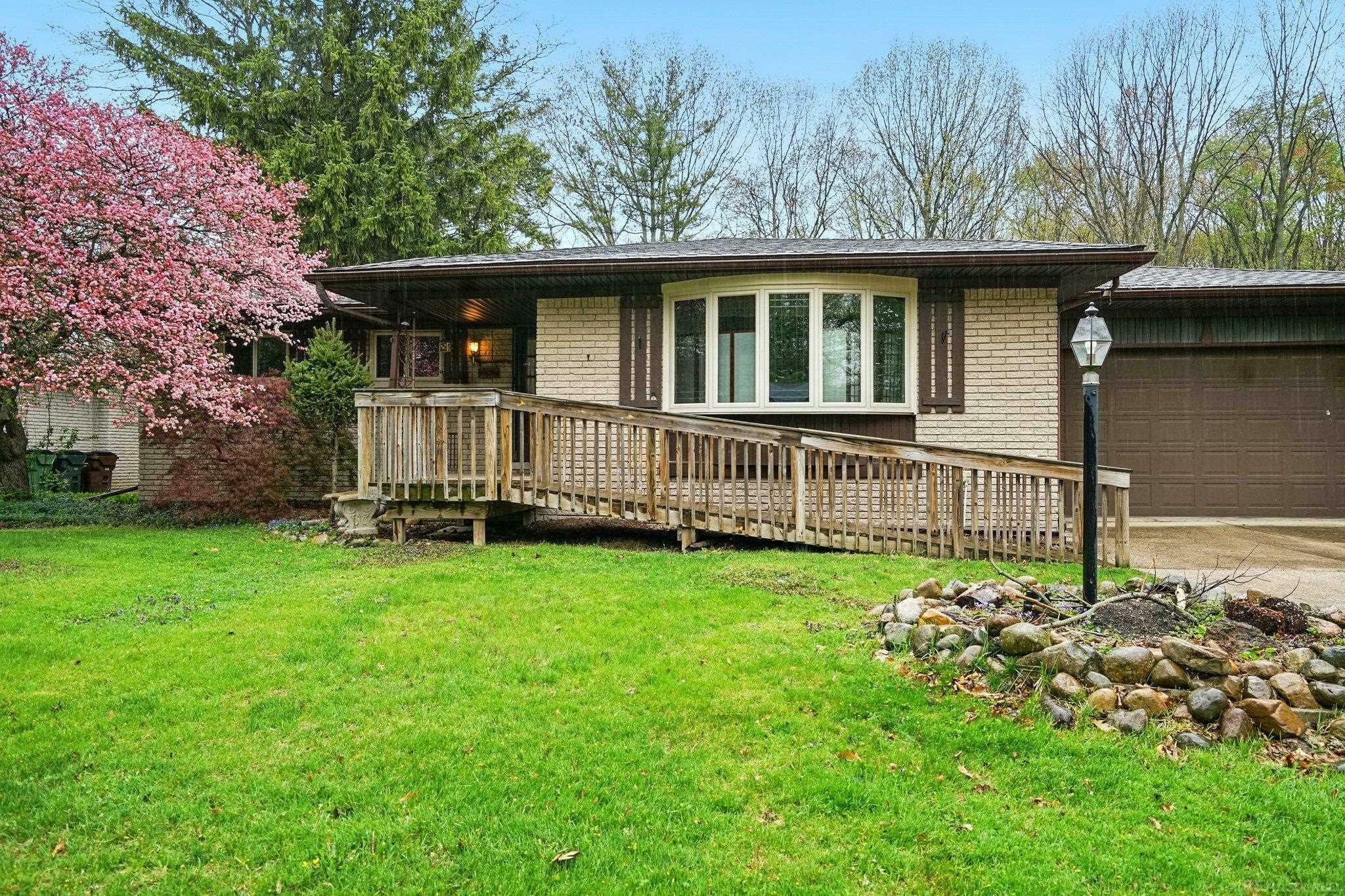 53284 Wolf Drive  Shelby Twp MI 48316 photo