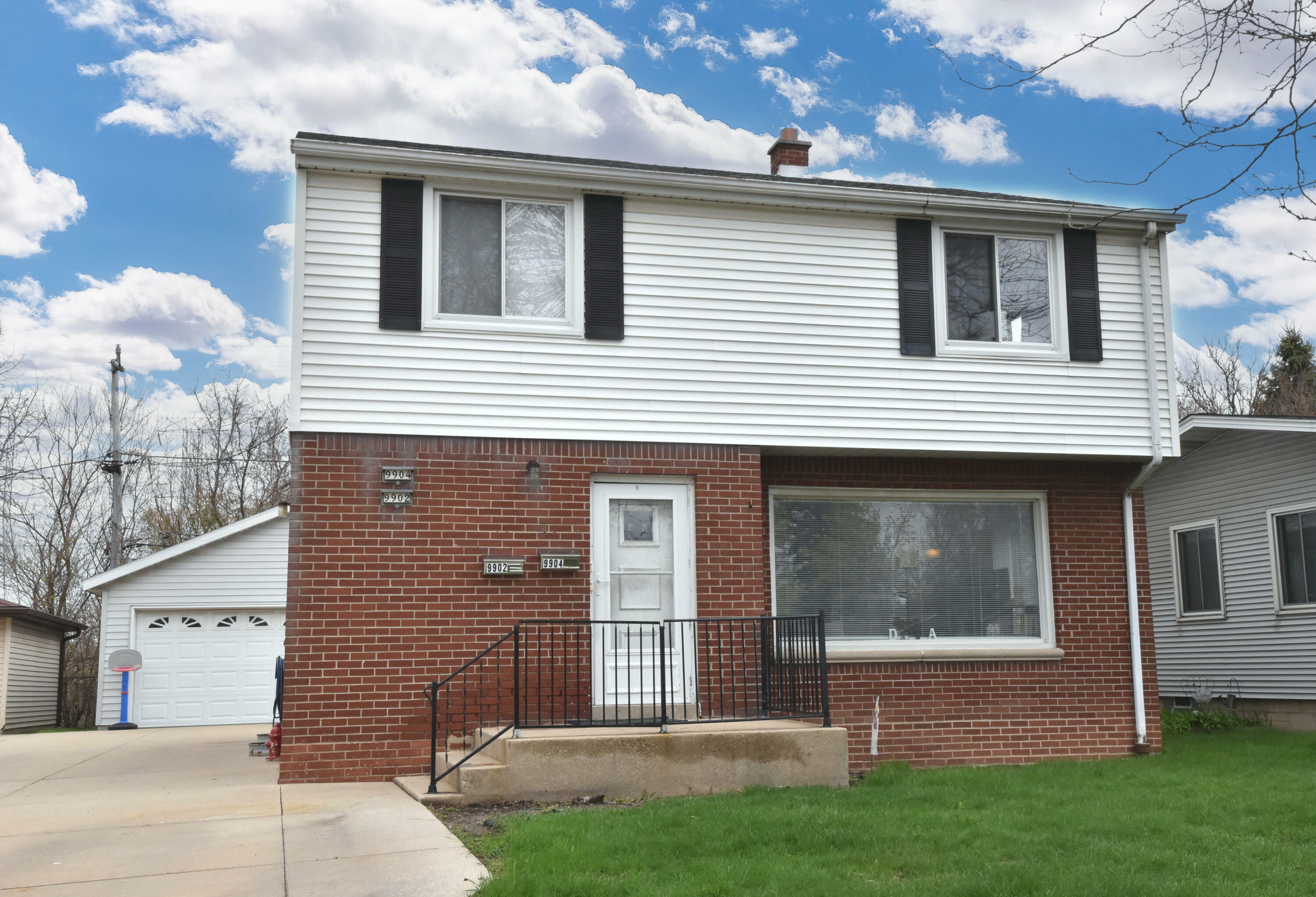 Property Photo: 9902 W Becher St WI 53227