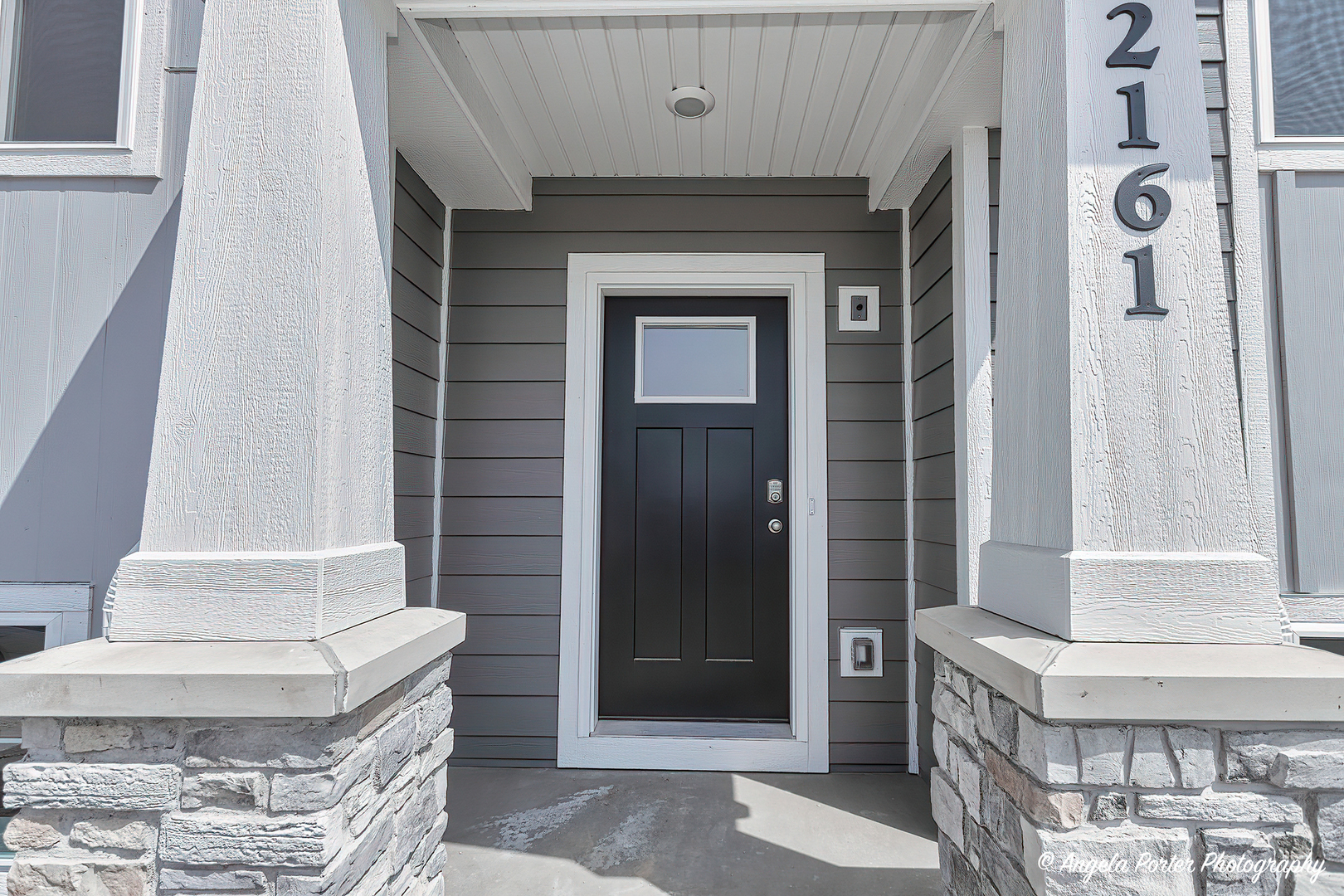 Property Photo: 2161 Yellowstone Boulevard IL 60060
