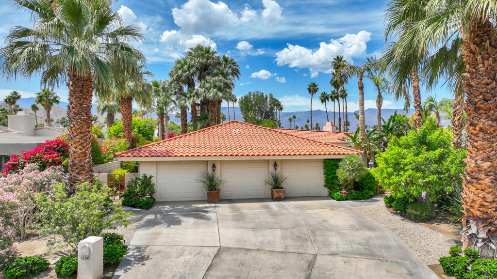 Property Photo: 75745 Osage Trail CA 92210