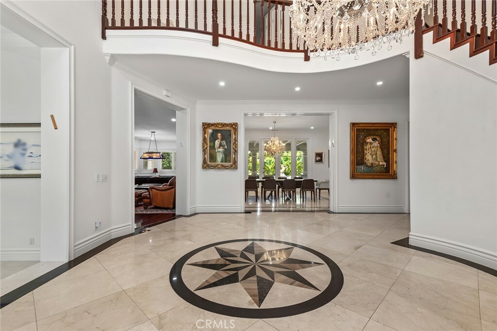 Property Photo: 5267 Newcastle Lane CA 91302
