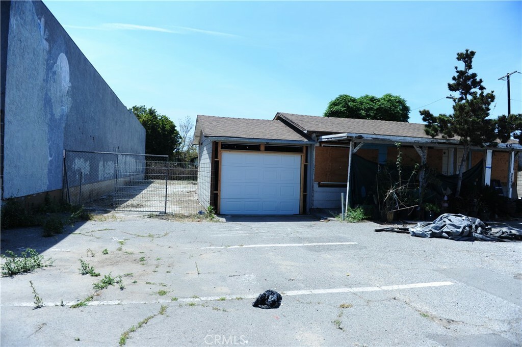 4518 W 1st Street  Santa Ana CA 92703 photo