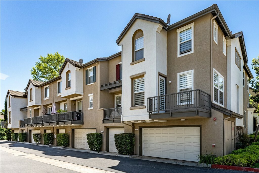 Property Photo: 7 Burlingame Lane CA 92656