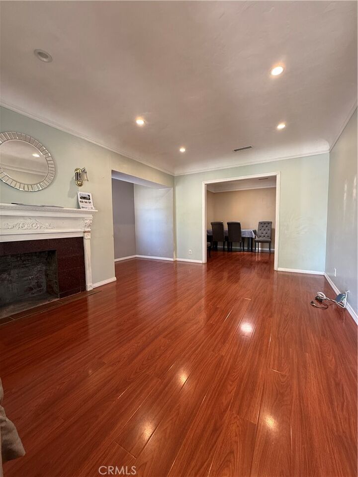 Property Photo:  1113 N Avenue 50  CA 90042 