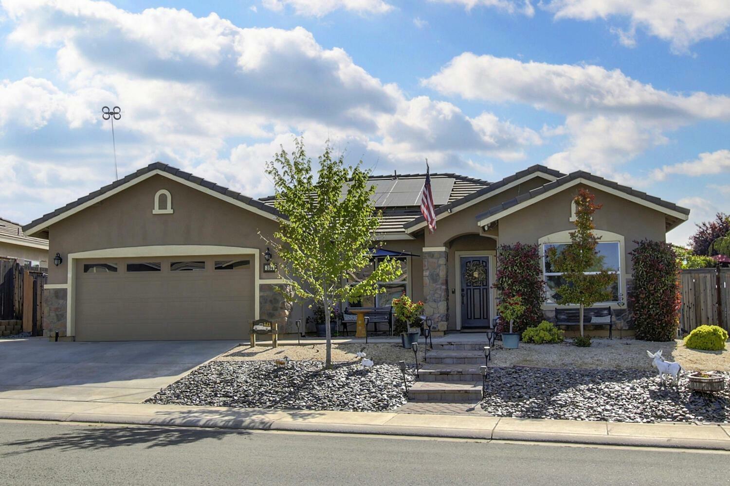 Property Photo: 394 Avalon Drive CA 95640