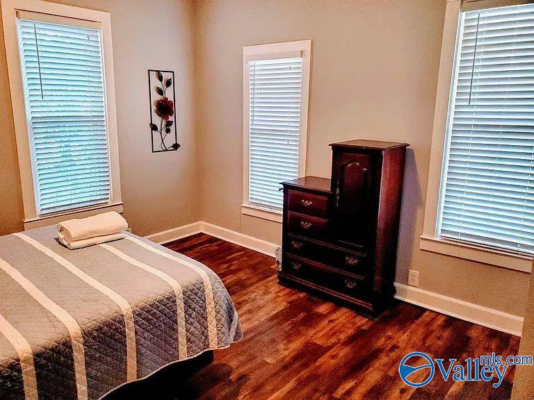 Property Photo: 518 Stevens Avenue NE AL 35801