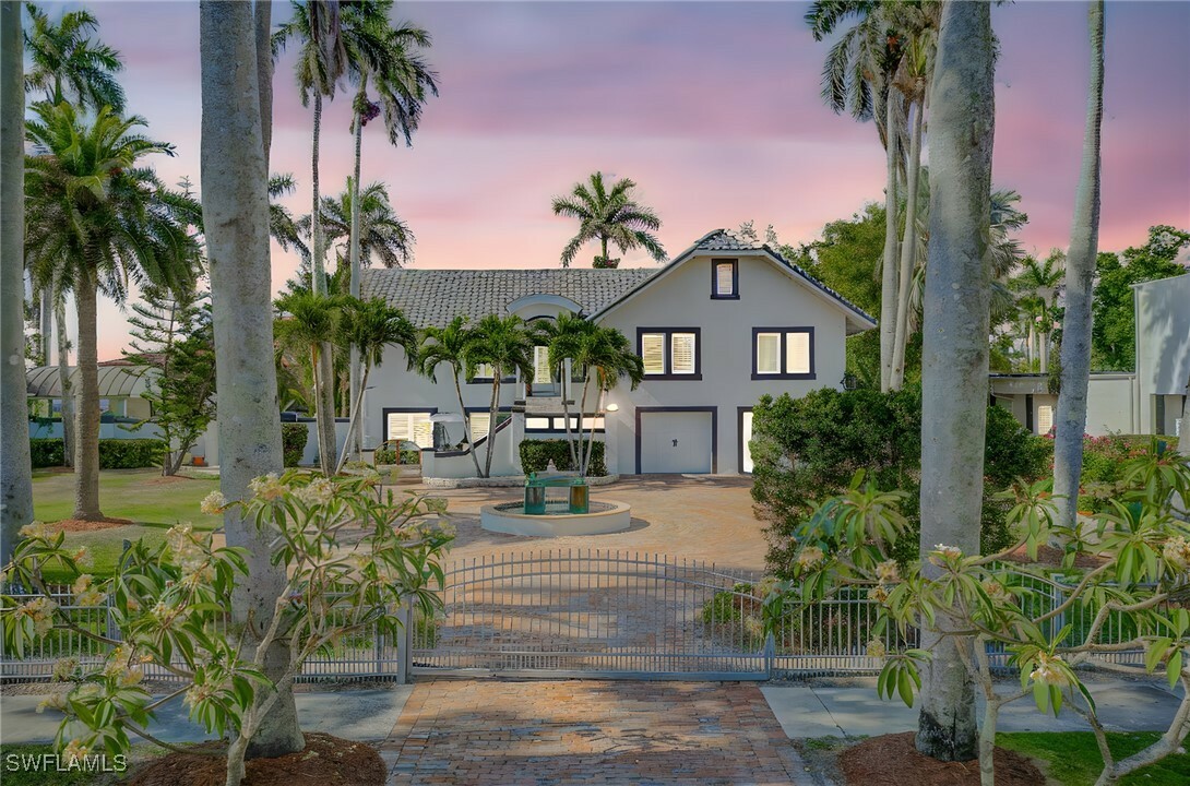 Property Photo: 1205 Caloosa Drive FL 33901
