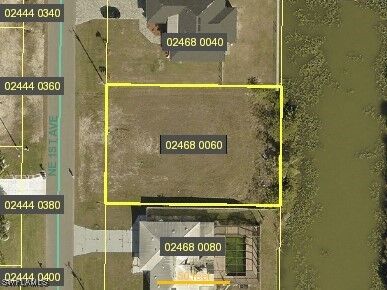 Property Photo:  1019 NE 1st Avenue  FL 33909 