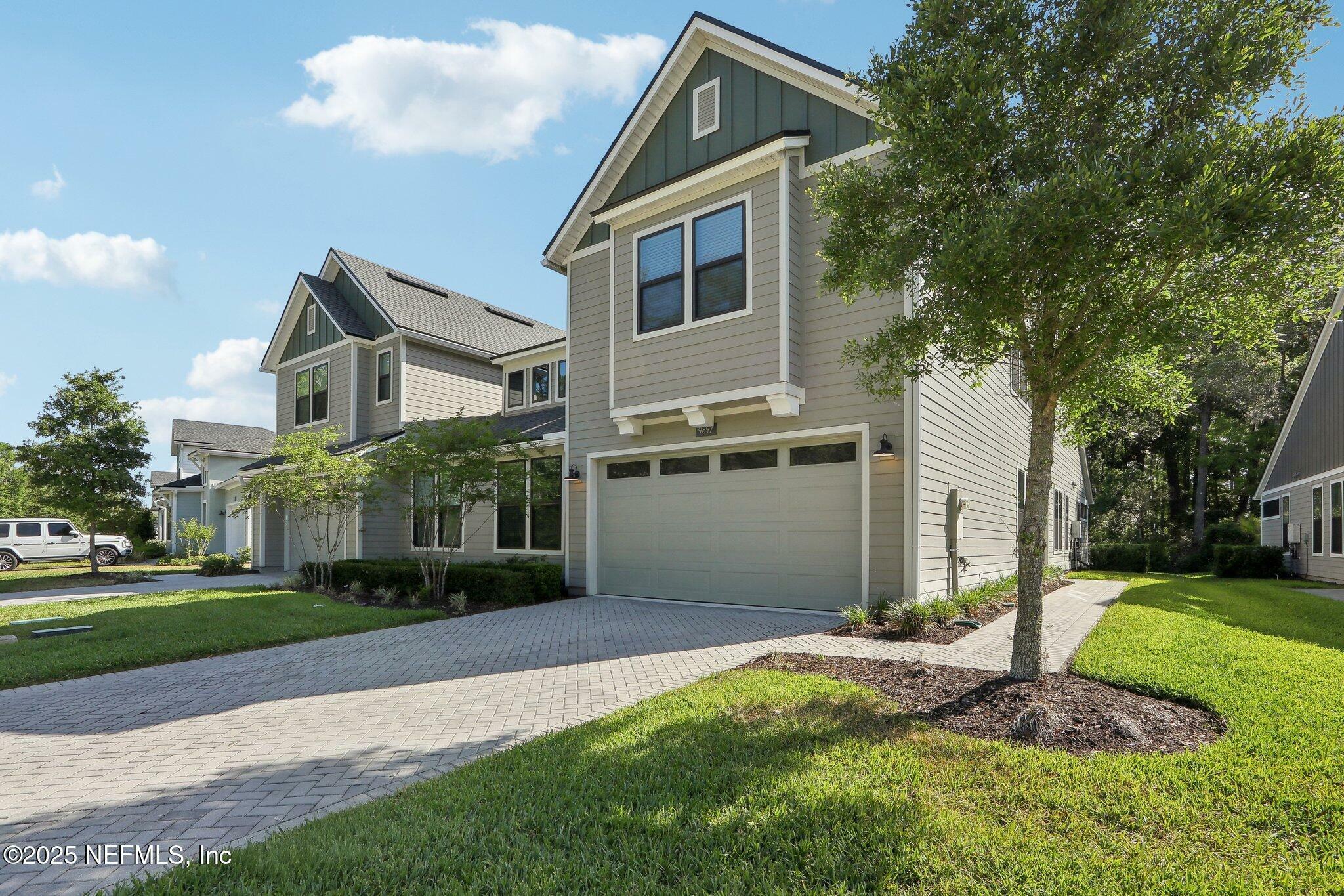 Property Photo: 9897 Filament Boulevard FL 32256