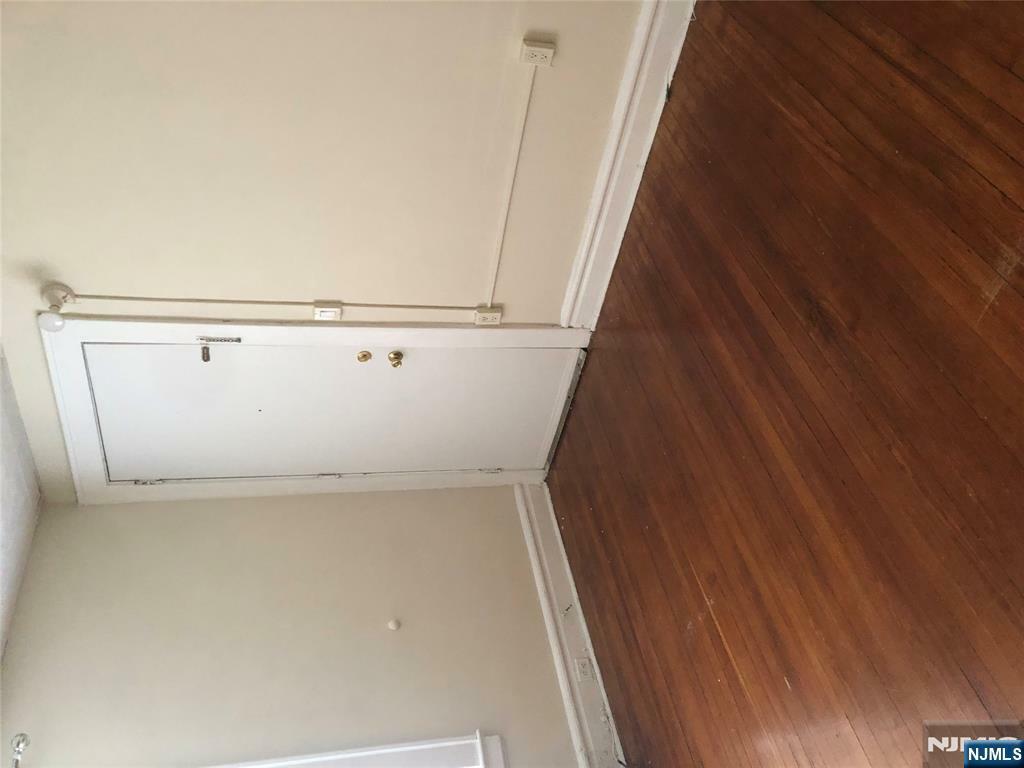 Property Photo: 4 Belmount Avenue 1R NJ 07031