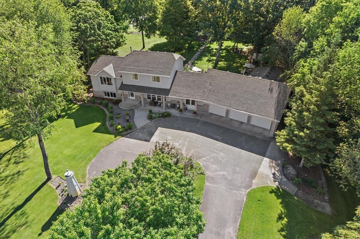 Property Photo:  23251 Buchanan Street NE  MN 55005 