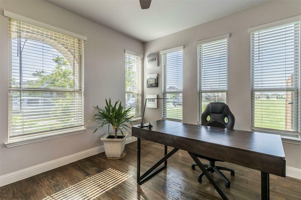 Property Photo: 10212 Fox Manor Trail TX 76131