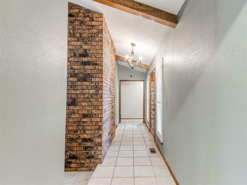Property Photo: 1421 SW 93rd Street OK 73159