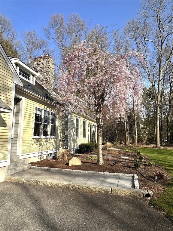 Property Photo:  11 Norton Ave  MA 02375 