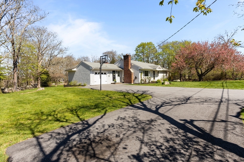Property Photo: 386 Stone Church RI 02878