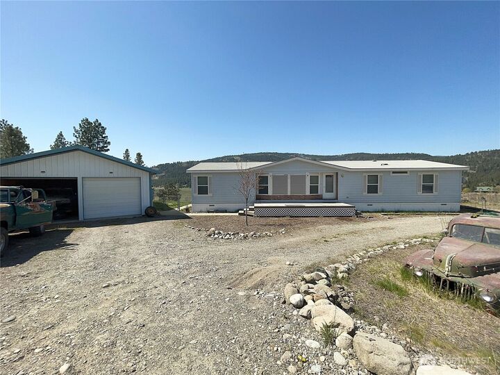 23  Curlew Drive  Republic WA 99166 photo