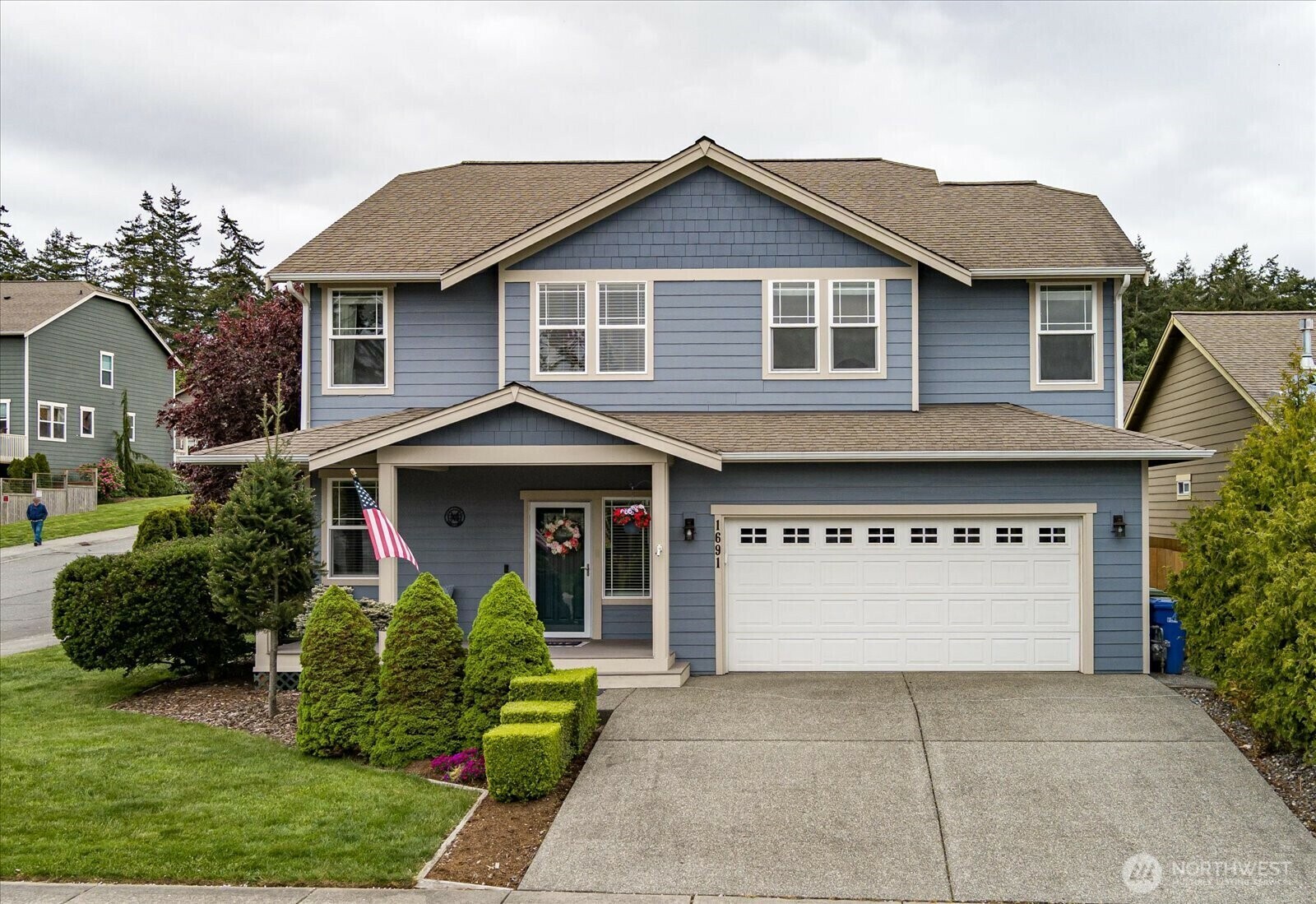 Property Photo: 1691 SW Carnegie Street WA 98277