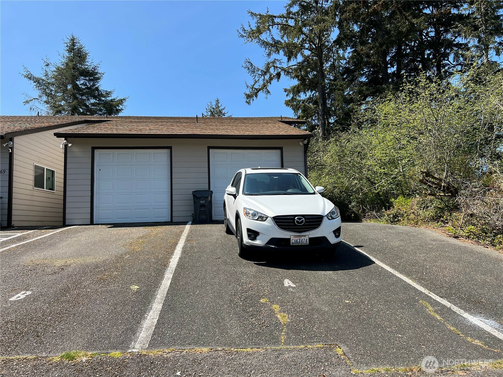 Property Photo: 569 Sunset Avenue NE 2 WA 98569