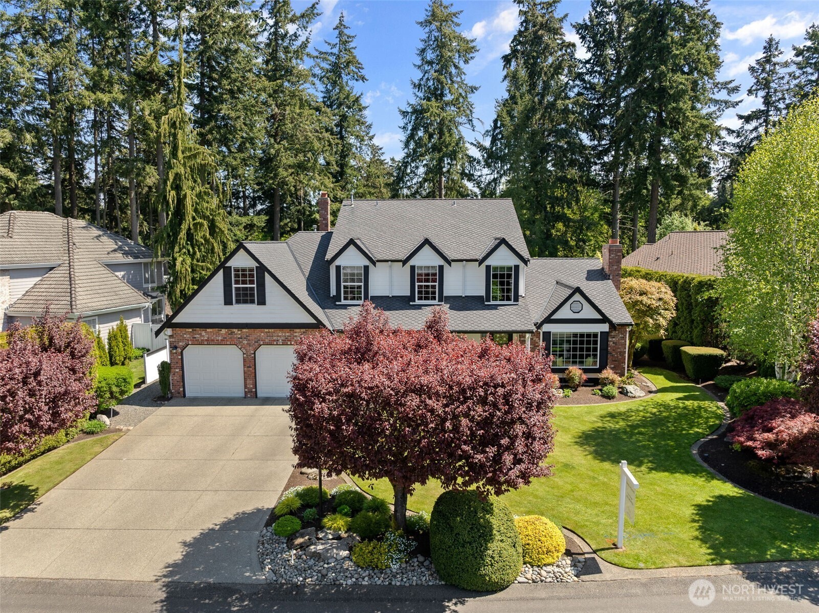 Property Photo: 6911 65th Avenue W WA 98499
