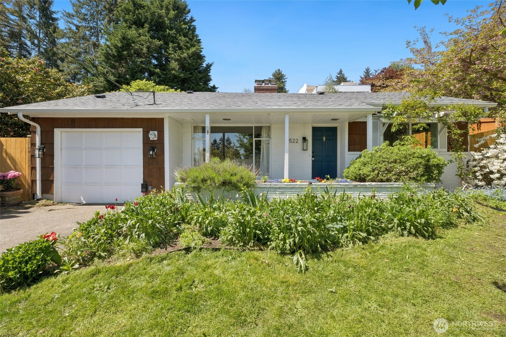 Property Photo: 2522 NE 108th Place WA 98125