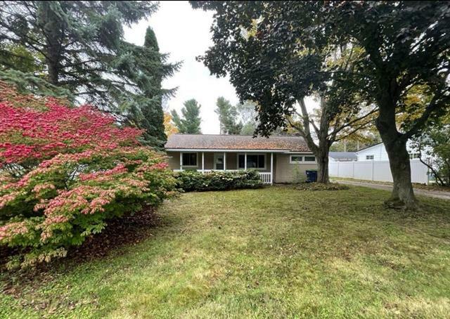 12805 S Sylvia Street  Elmwood Twp MI 49684 photo