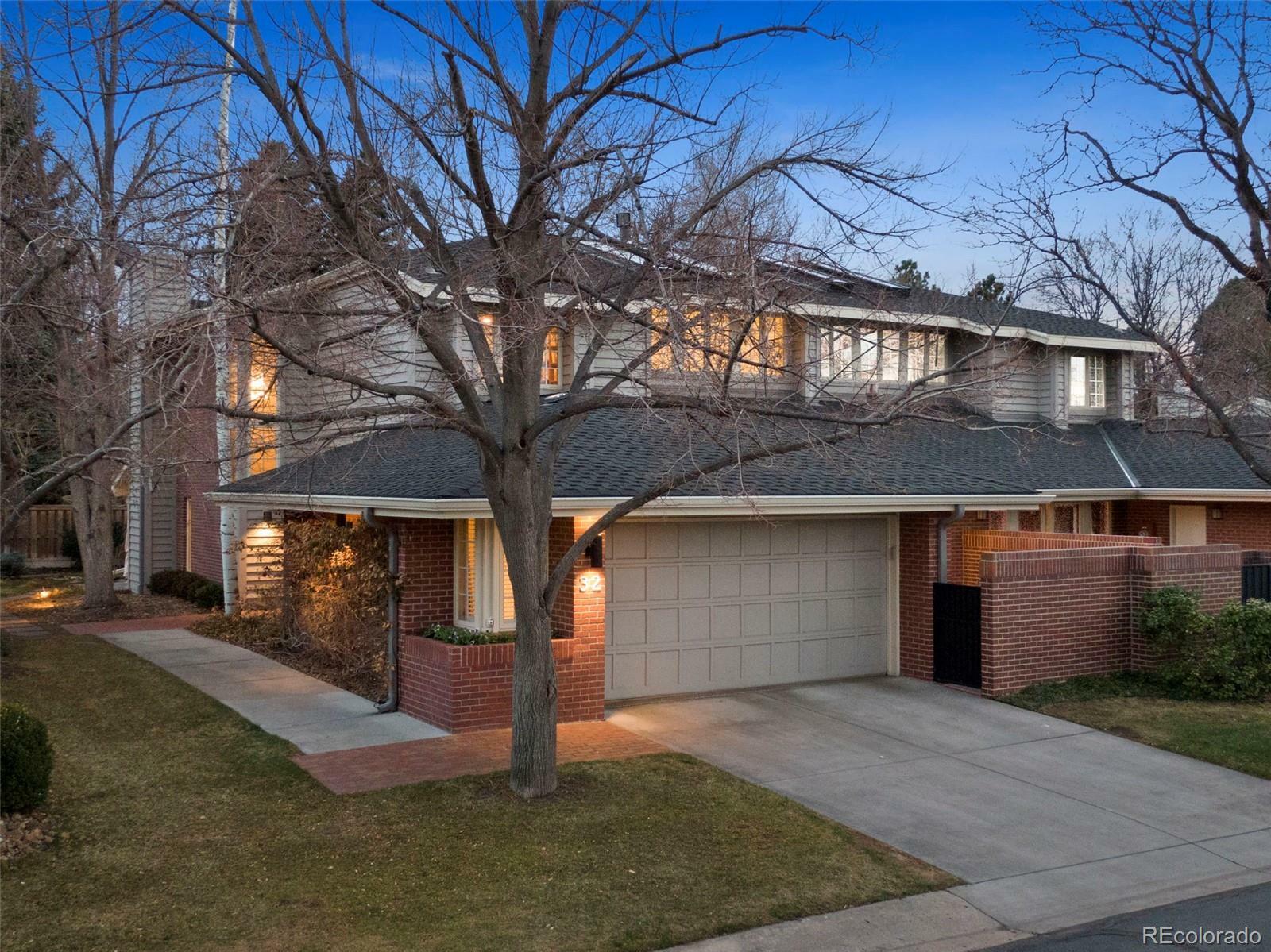 Property Photo: 2552 E Alameda Avenue 32 CO 80209