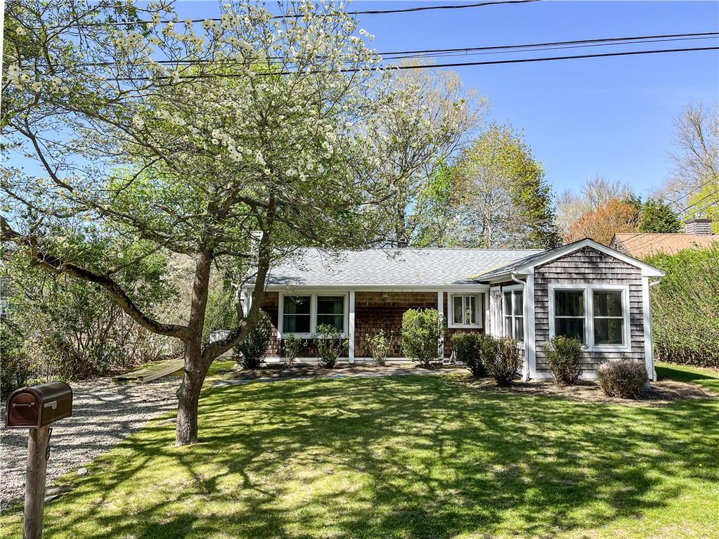 Property Photo:  78 Nautilus Street  RI 02835 
