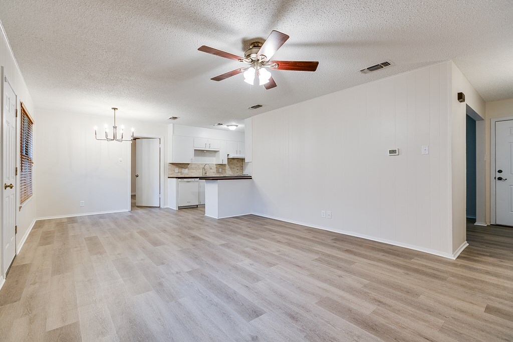 Property Photo:  1809 N Harrison St  TX 76901 