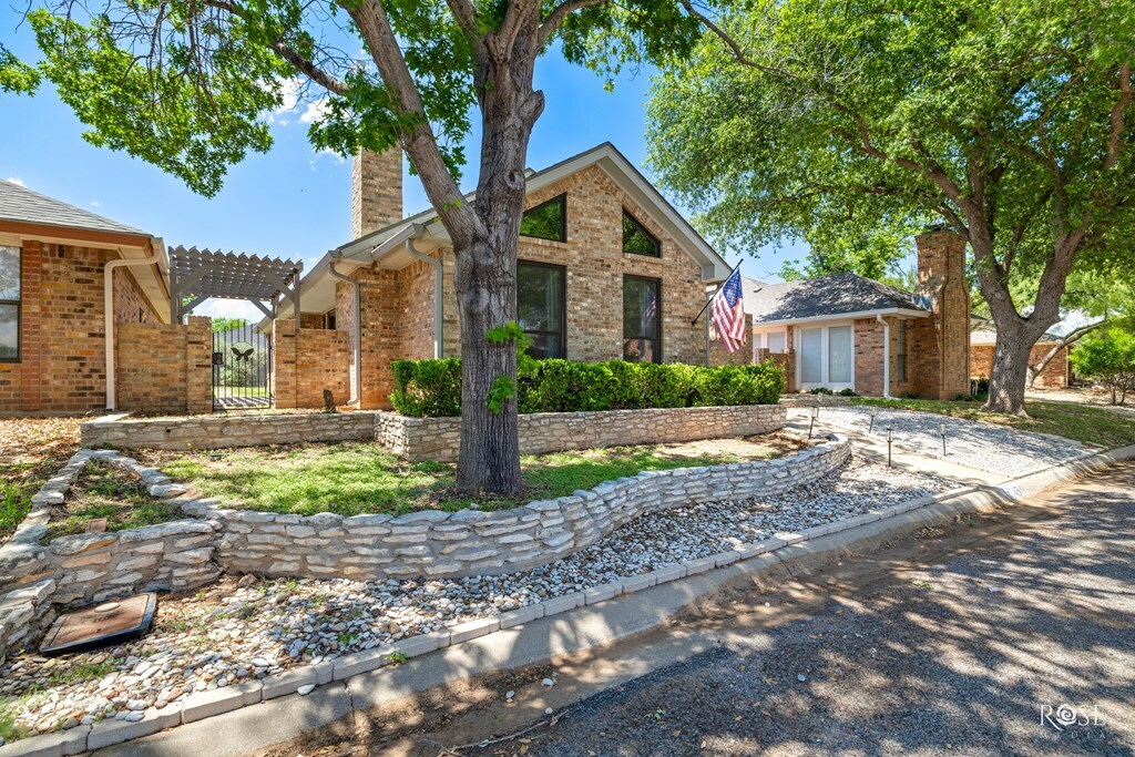Property Photo: 4509 Shingle Oak Lane TX 76904