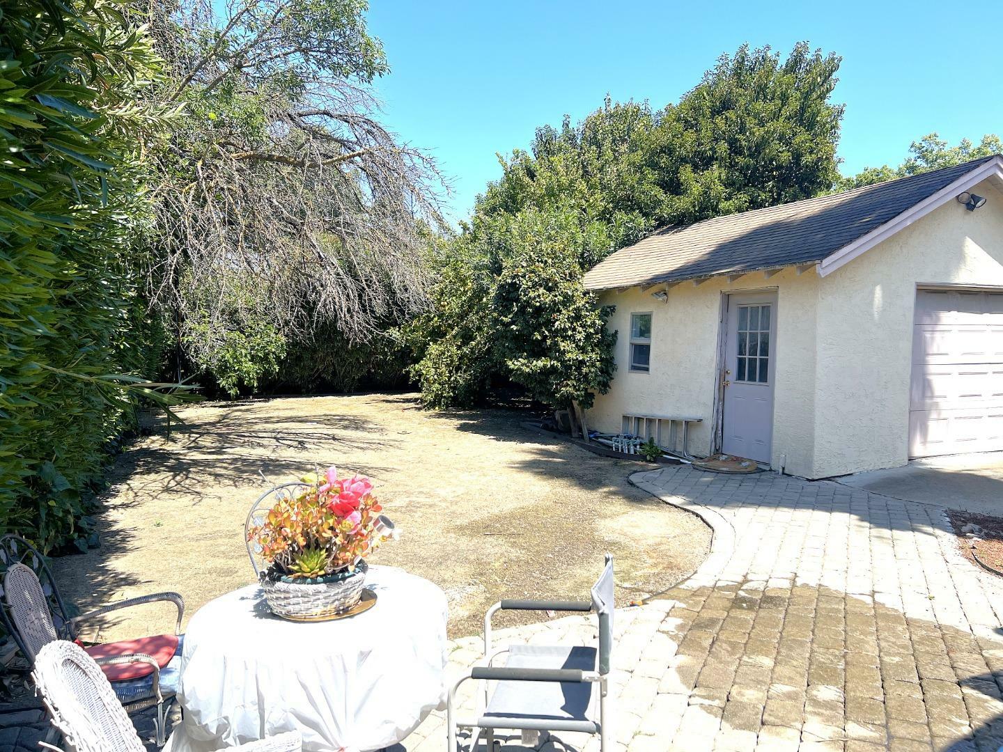 Property Photo: 1310 Curtiss Avenue CA 95125