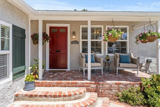 Property Photo:  8212 Reading Avenue  CA 90045 