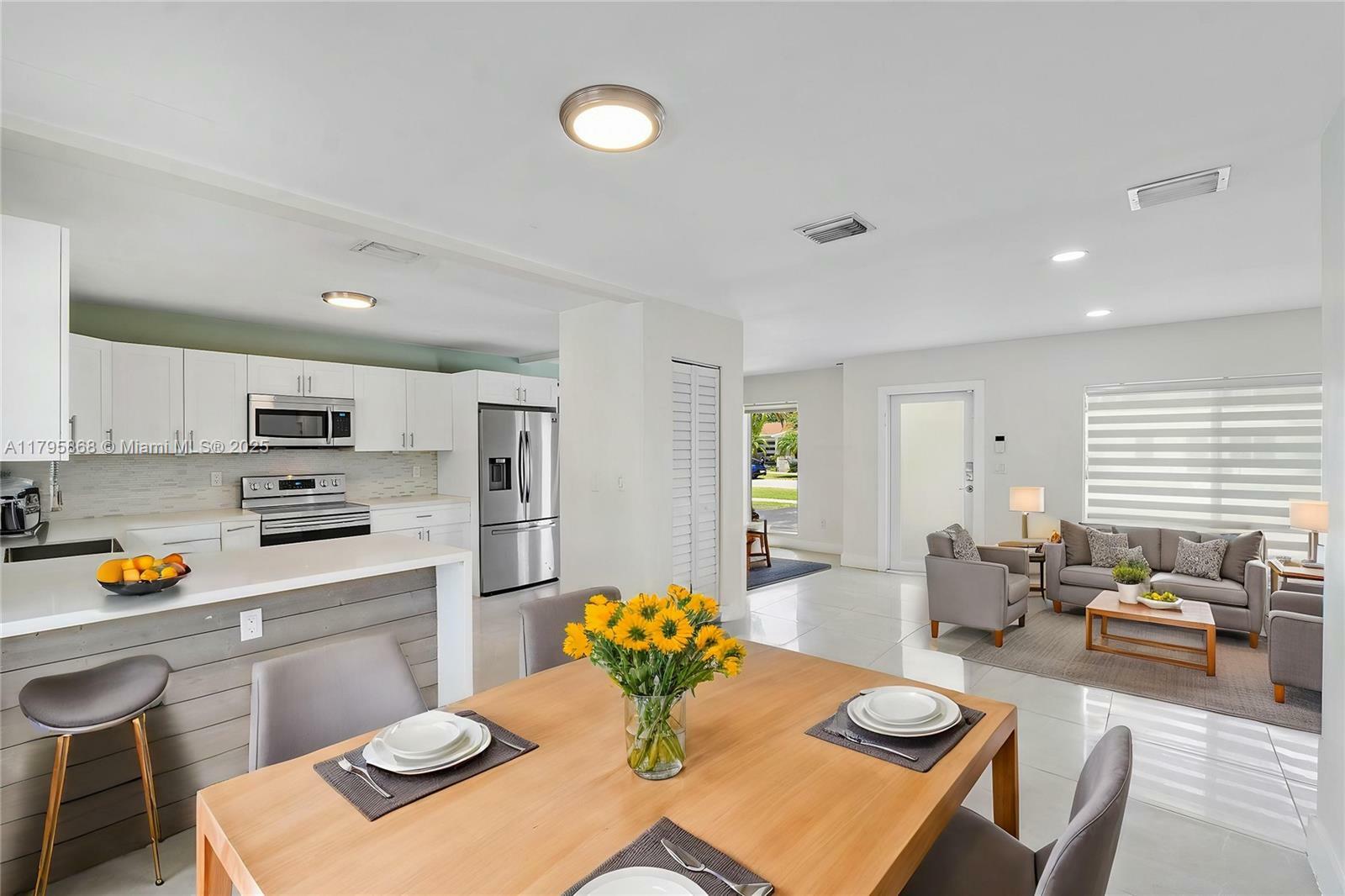 Property Photo: 9350 SW 183rd Ter FL 33157