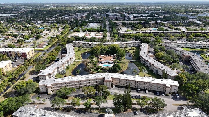 Property Photo: 4700 NW 35th St 408 FL 33319